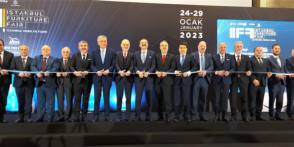 Mobilya sektörü yine kendi rekorunu kırdı!  İstanbul Mobilya Fuarı (IIFF) 156 ülkeden 167.500 ziyaretçiye ev sahipliği yaptı