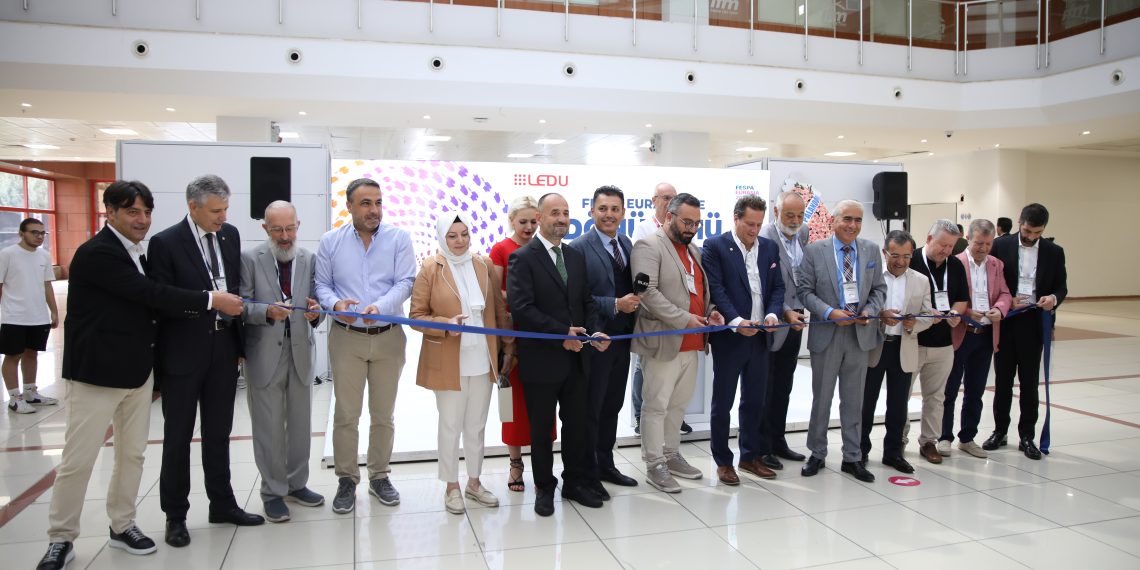 Baskı ve reklam dünyasının liderleri FESPA Eurasia’da sektöre yön verdi!